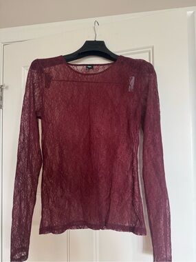 Aritzia Ten Long -Sleeve Lace Top in Burgundy